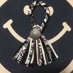 No.28 ハンドメイド フープ付き タッセル バッグチャーム フリンジ
