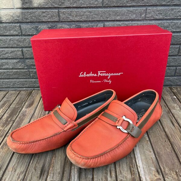 Salvatore Ferragamo ガンチーニ ドライビングシューズ レッド 8 EE