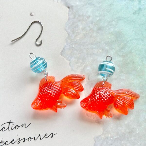 ハンドメイド ピアス 金魚 ヨーヨーピアス 夏祭り 浴衣 和装