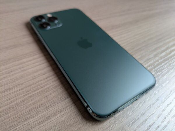 【中古美品】iPhone 11 Pro 64GB - ミッドナイトグリーン - Simフリー 純正ケース付き バッテリー100%