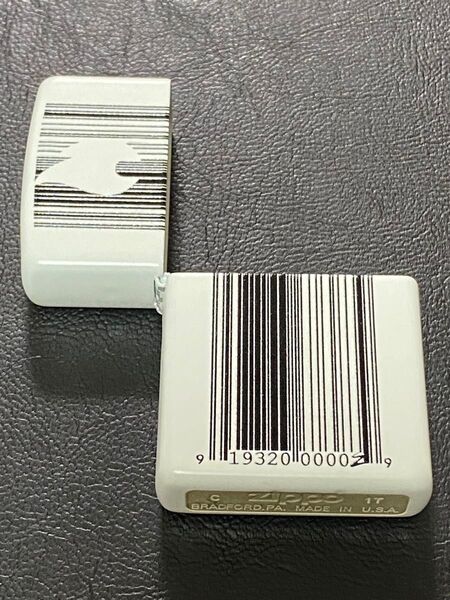 特価品 zippo ホワイト ファイヤ バーコード 外側ケース アウター 前面加工 希少モデル 2017年製