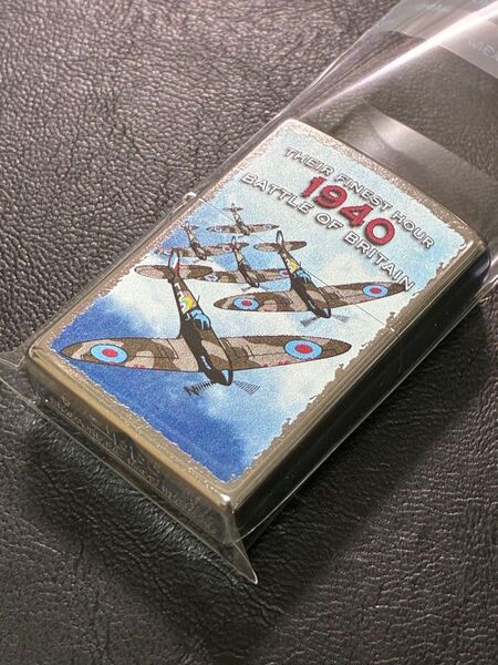 特価品 zippo 戦闘機 1940 特殊加工 シルバーダスト 希少モデル 2018年製 シルバーインナー 2018年製