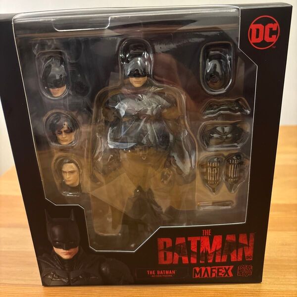 【エラー刻印】MEDICOM/BATMAN 2022 THE BATMAN MAFEX