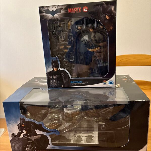 MAFEX BATMAN Ver.3.0 & BAT-POD 2個セット