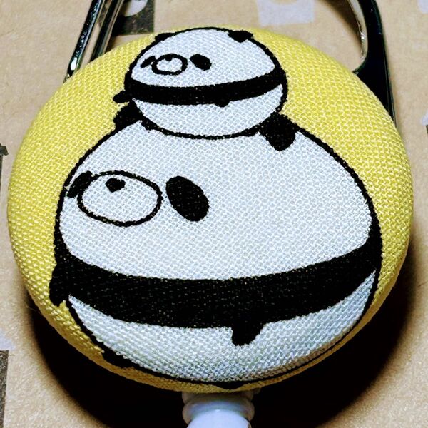 リールキーホルダー B168★ハンドメイド まん丸ぱんだちゃん