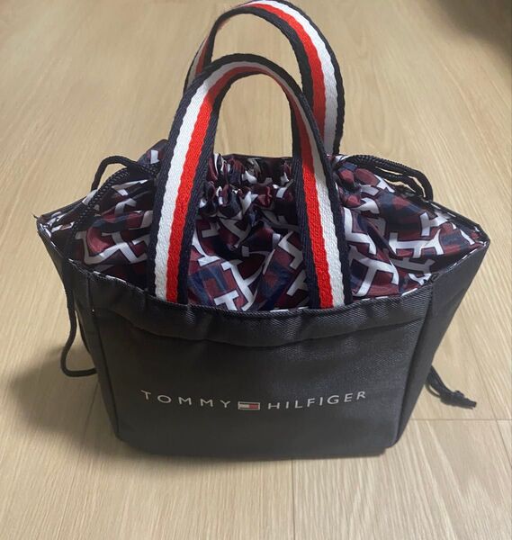 TOMMY HILFIGER トミーヒルフィガー 保冷バッグ