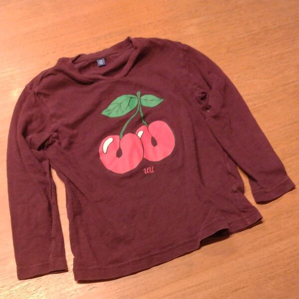 ユニクロUNIQLO 子供服 長袖Tシャツ 110サイズ