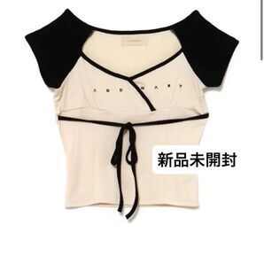 Alma cachecoeur tops