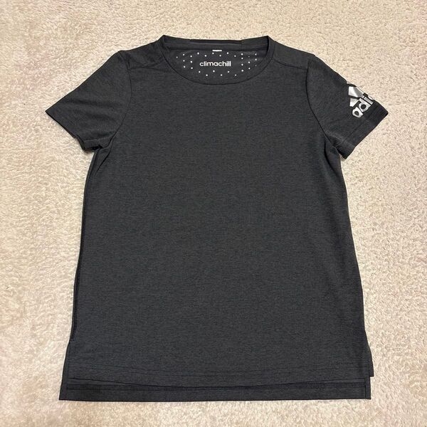 adidas アディダス 半袖Tシャツ カットソー S