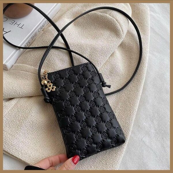 スマホショルダー 黒 薔薇 花柄 スマホポーチ お財布 ミニバッグ ブラック ミニショルダー レザー風 サコッシュ