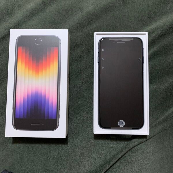 iPhone SE 第3世代 64GB ミッドナイト