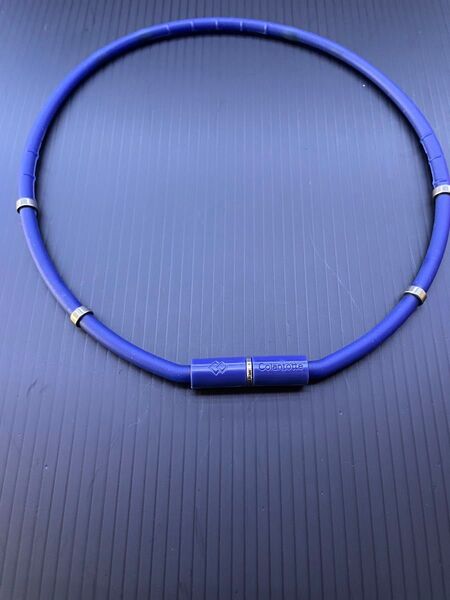 ワックルネック ブルー スポーツネックレス