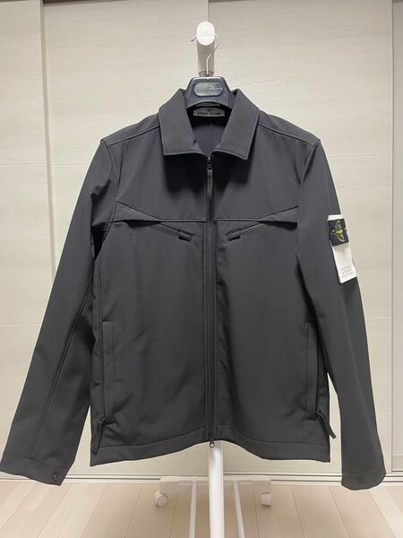 STONE ISLAND ソフトシェルジャケット