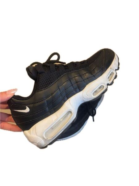 NIKE AIR MAX 95 ブラック 24.0cm スポーツ ランニング シューズ 韓国ファッション 海外ファッション