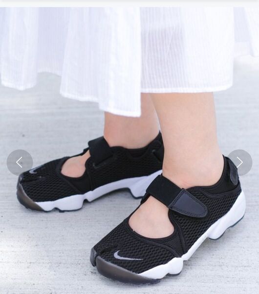 NIKE WMNS AIR RIFT "BLACK WHITE" 848386-001 25cm