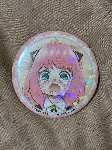 スパイファミリー アーニャ 泣き顔 缶バッジ