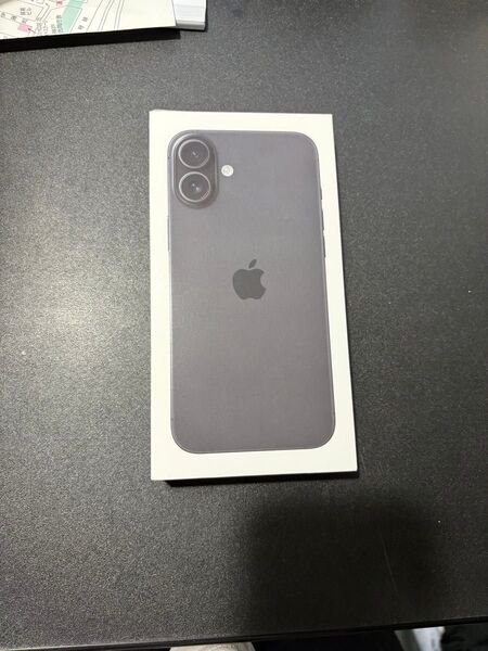 iPhone 16 Plus 512GB ブラック simフリー 新品同様 Apple