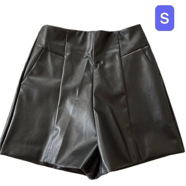 レザー風ショートパンツS ブラック 合成皮革 黒 パンツ