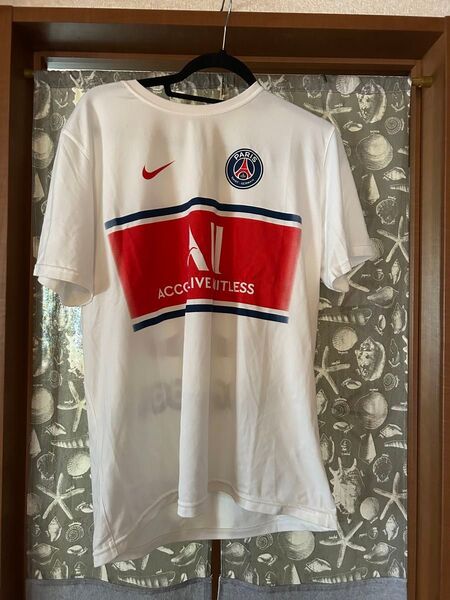 PSG ユニフォーム メッシ 日本未発売
