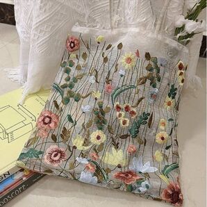 花柄刺繍 オーガンジートートバッグ