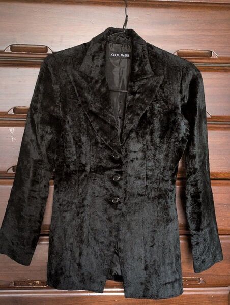 CECIL McBEE ジャケット 黒艶