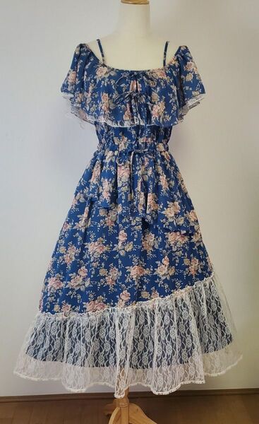 美品 axes femme 花柄 シャワー プリント 2way フリル レース リボン