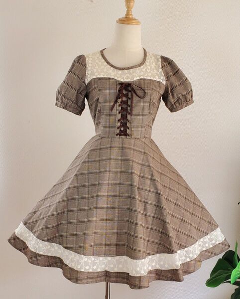 axes femme チェック柄花柄レースワンピース