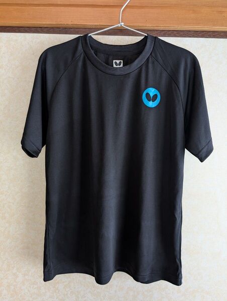 バタフライ 半袖Tシャツ ブラック Tシャツ 卓球Tシャツ 卓球トレーニングウェア Butterfly