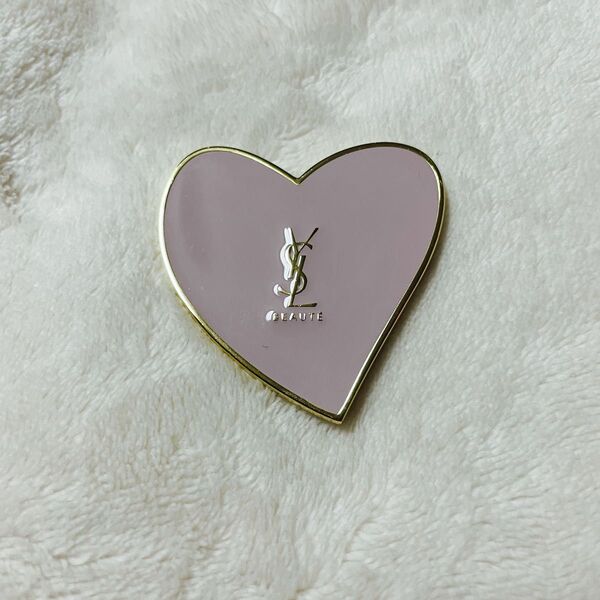 YSL イヴ・サンローラン ハート型ミラー ピンク
