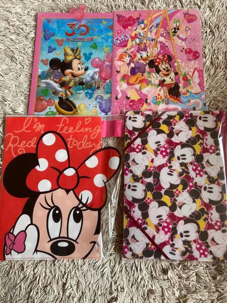 東京ディズニーリゾート ミニーちゃんファイル クリアファイル 4枚セット