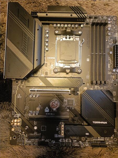 MSI MAG TOMAHAWK WIFI マザーボード