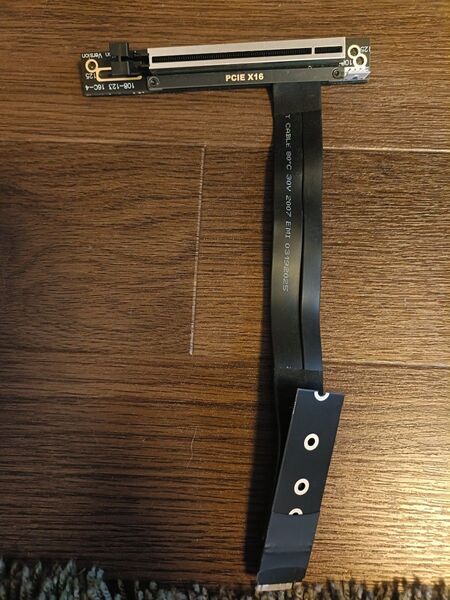 M.2用ライザーカード pcie x16変換 pcie3.0 x4レーン接続