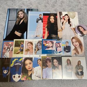 TWICE ツウィ