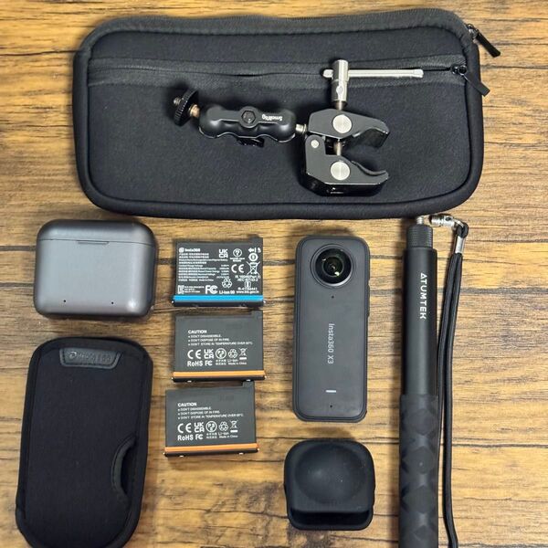 【訳あり/豪華おまけ】insta360 X3 バッテリー3個付き 本体ジャンク