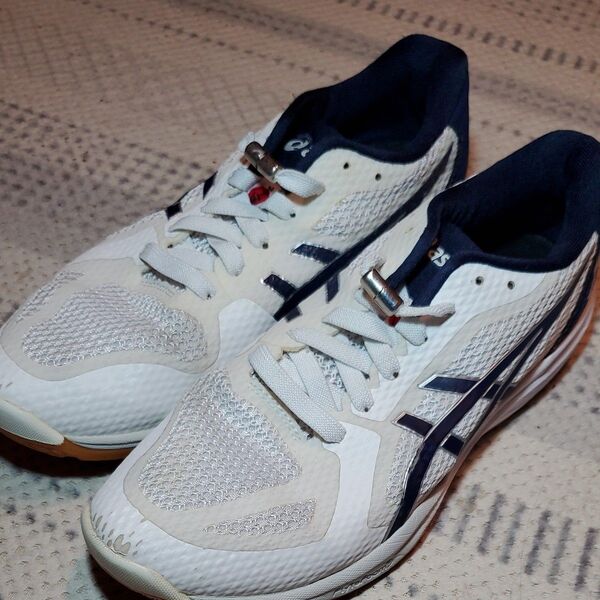 asics バレーボールシューズ