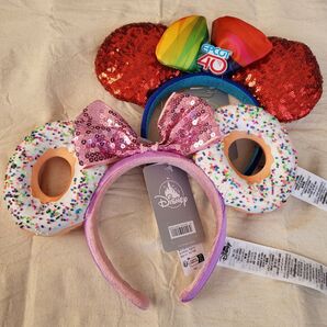 ディズニーdisney 海外 カチューシャ ドーナツ エプコット 40周年 ディズニーワールド ビーズ スパンコール レインボー