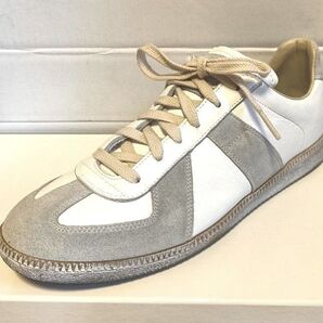 メゾンマルジェラ ジャーマントレーナー レプリカ ペンキ スニーカー