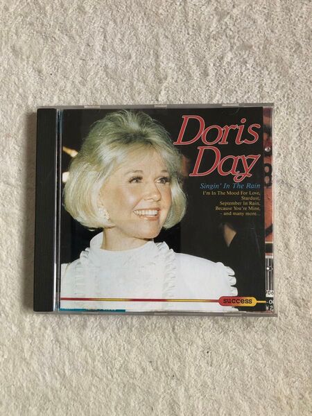 輸入盤 CDアルバム DORIS DAY ドリス・デイ 「シンギング・イン・ザ・レイン」