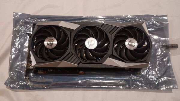 Radeon RX 6800 XT GAMING X TRIO 16G