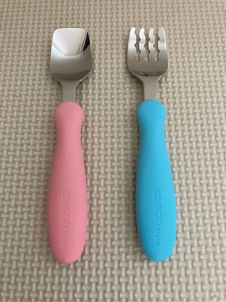 新品未使用★エジソンママ★スプーン&フォーク(1.5歳ごろ〜)ピンク&スカイ