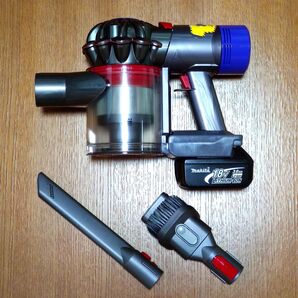 ダイソン SV11 掃除機+マキタ18vアダプターセット 分解清掃済み 動作品