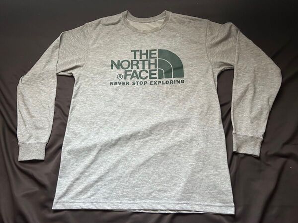 ※クーポン使えます★送料込【古着】ノースフェイス ロゴ 長袖Tシャツ グレー×グリーン XL 希少廃番