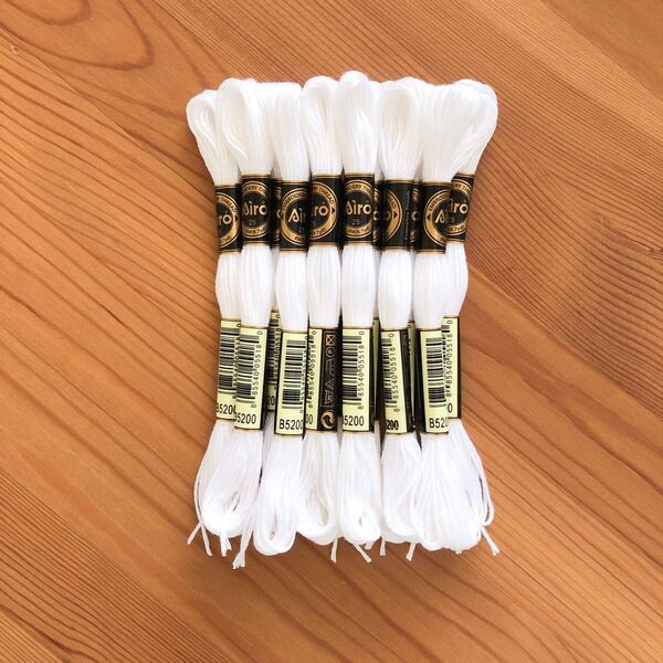 12束 刺繍糸 白 ホワイト 25番 B5200 まとめ売り