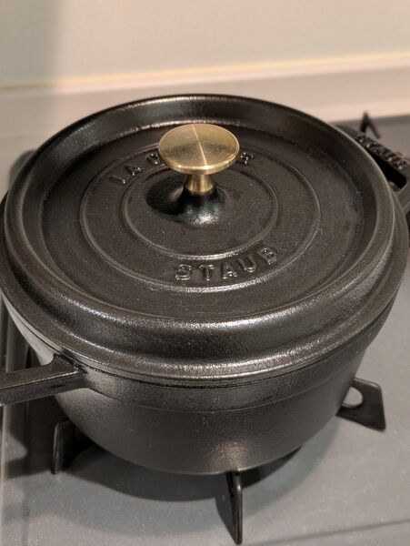 ストウブ(Staub) 「 ピコ ココット ラウンド ブラック 20cm 」