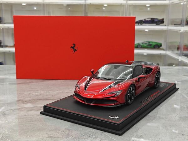 入手困難 BBR モデル 1/18 フェラーリ SF90 Stradale ミニカー 限定品