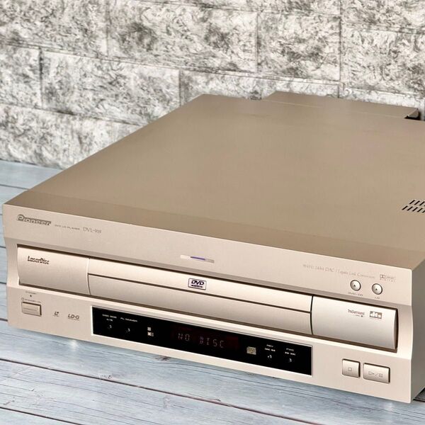 ジャンク品 Pioneer フルコンパチブルLDプレーヤー DVL-919