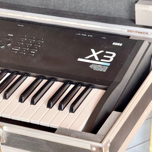 KORG「X3」61鍵シンセサイザー