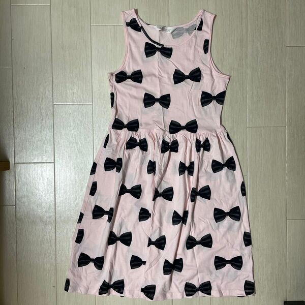H&M ノースリーブワンピース リボン柄 ピンク
