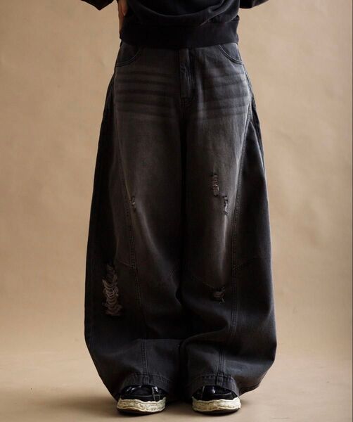 【EPNK】Curve damage denim pants / カーブダメージデニムパンツ