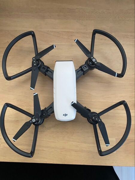 DJI spark MINI FLY MORE COMBO ドローン ホワイト
